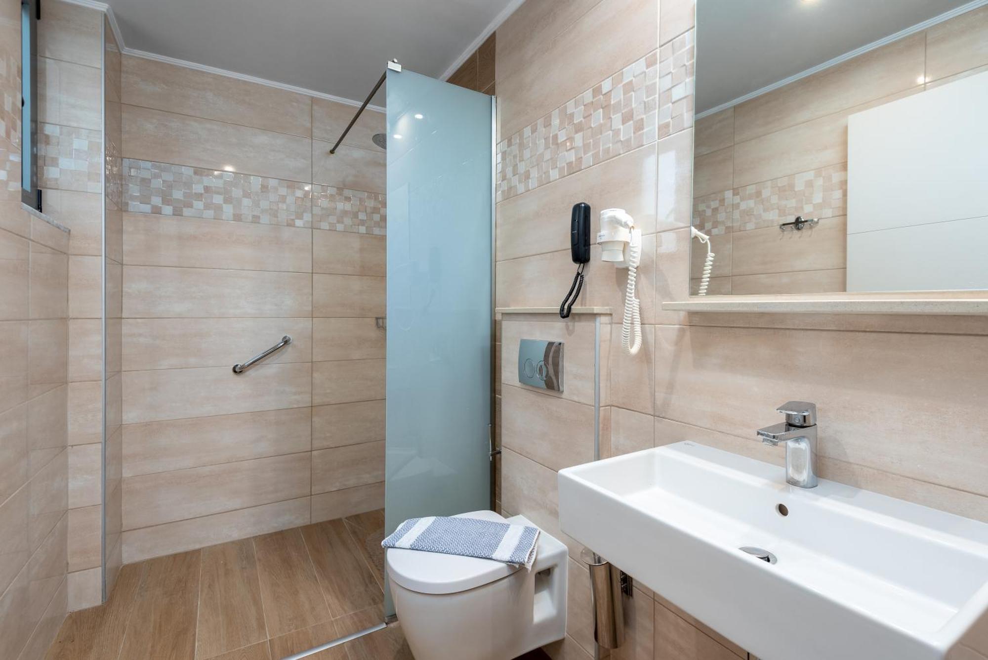 יאליסוס Ilyssion Holidays Hotel חדר תמונה