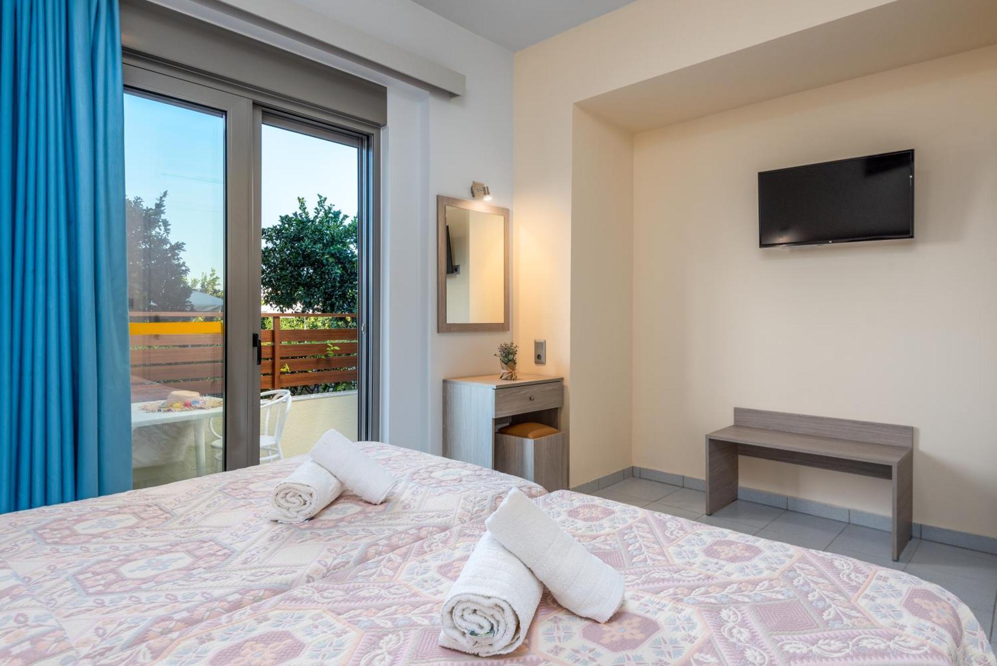 יאליסוס Ilyssion Holidays Hotel חדר תמונה