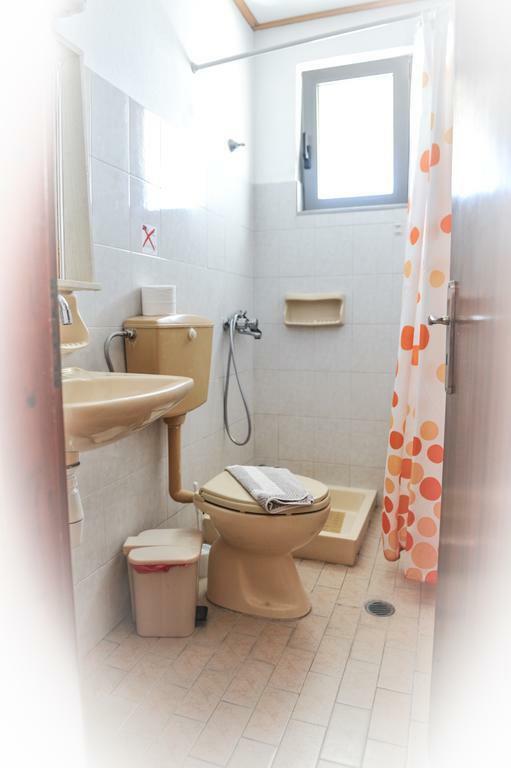 יאליסוס Ilyssion Holidays Hotel מראה חיצוני תמונה
